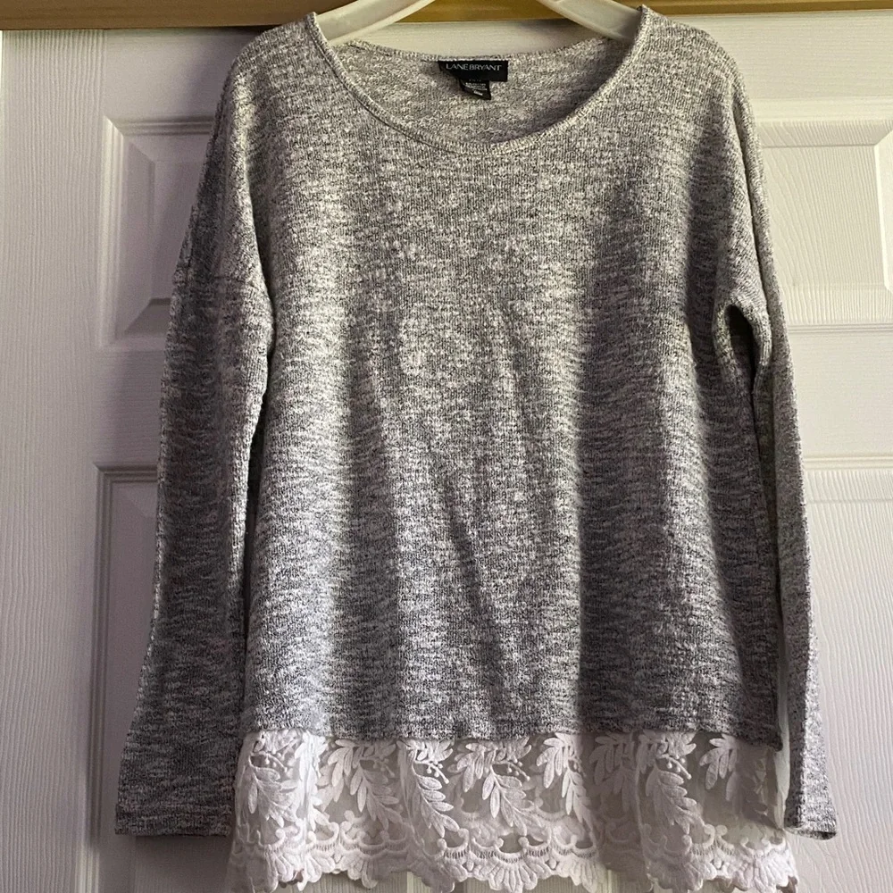Lane Bryant Heather Gray Sweater with Lace Trim size 14/16 - Picture 2 of 6